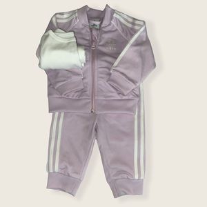 🌸Adidas Track Suit